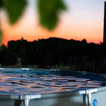 Garden House Apartment