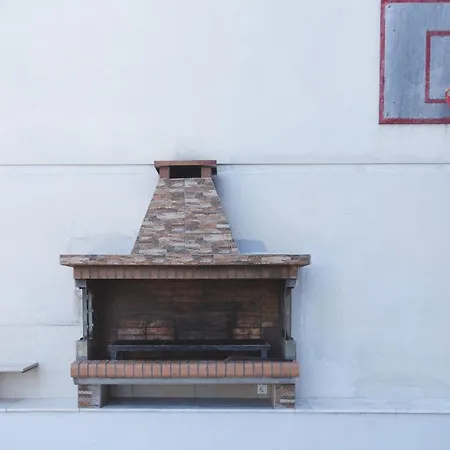 Daire Garden House Kremastí